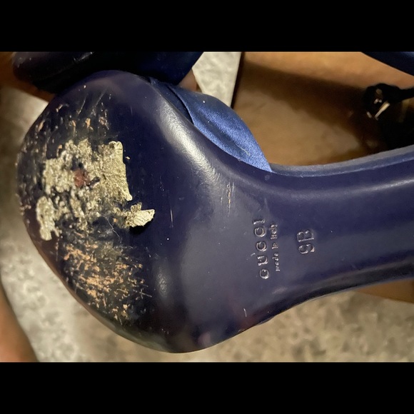 Gucci silk pleated pumps - Picture 3 of 10